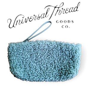 Universal Thread Seafoam Green Fuzzy Envelope Clutch Handbag NWT Travel Purse